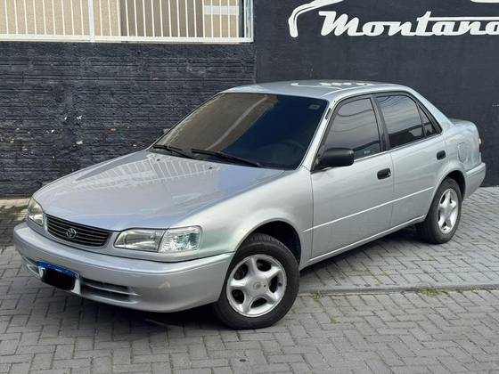TOYOTA COROLLA 1.8 XLI 16V GASOLINA 4P MANUAL